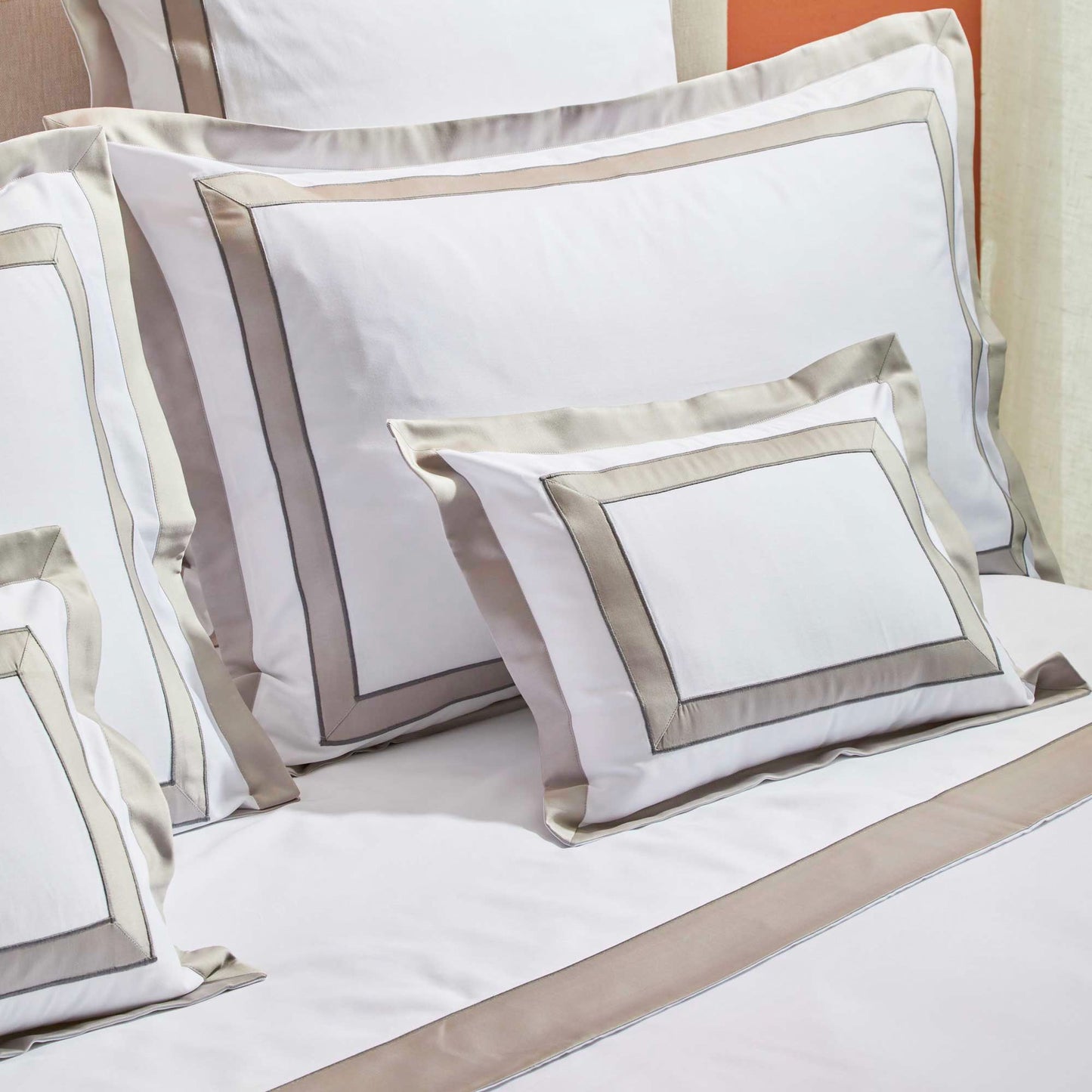 600TC Cotton Satin Sheet Set with Satin Ruffle and Embroidery - Matiti