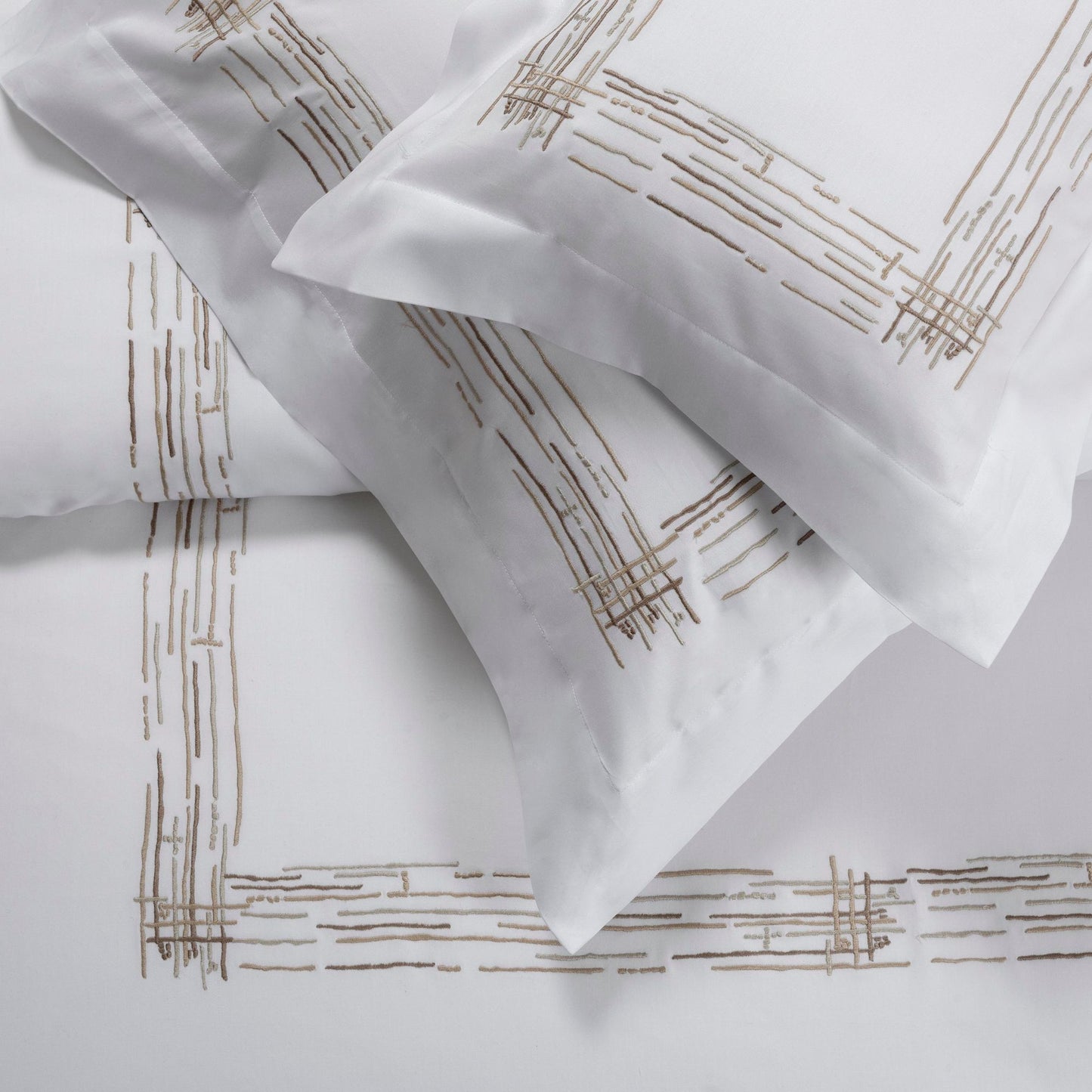 Embroidered 300TC Cotton Satin Duvet Cover Set - Graffiti