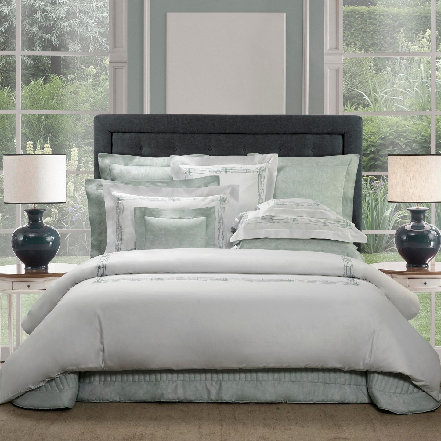 Embroidered 300TC Cotton Satin Duvet Cover Set - Graffiti