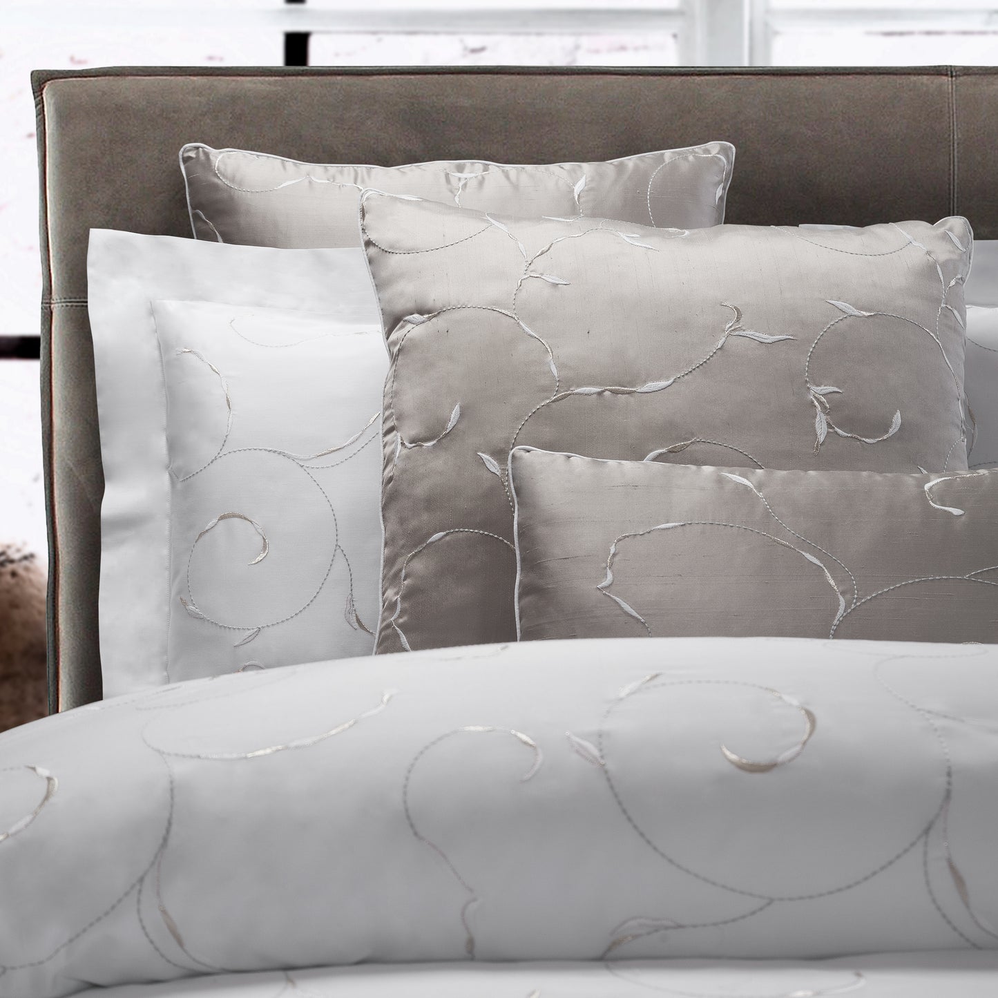 300TC Cotton Satin Sheet Set with All Over Embroidery - Argentario