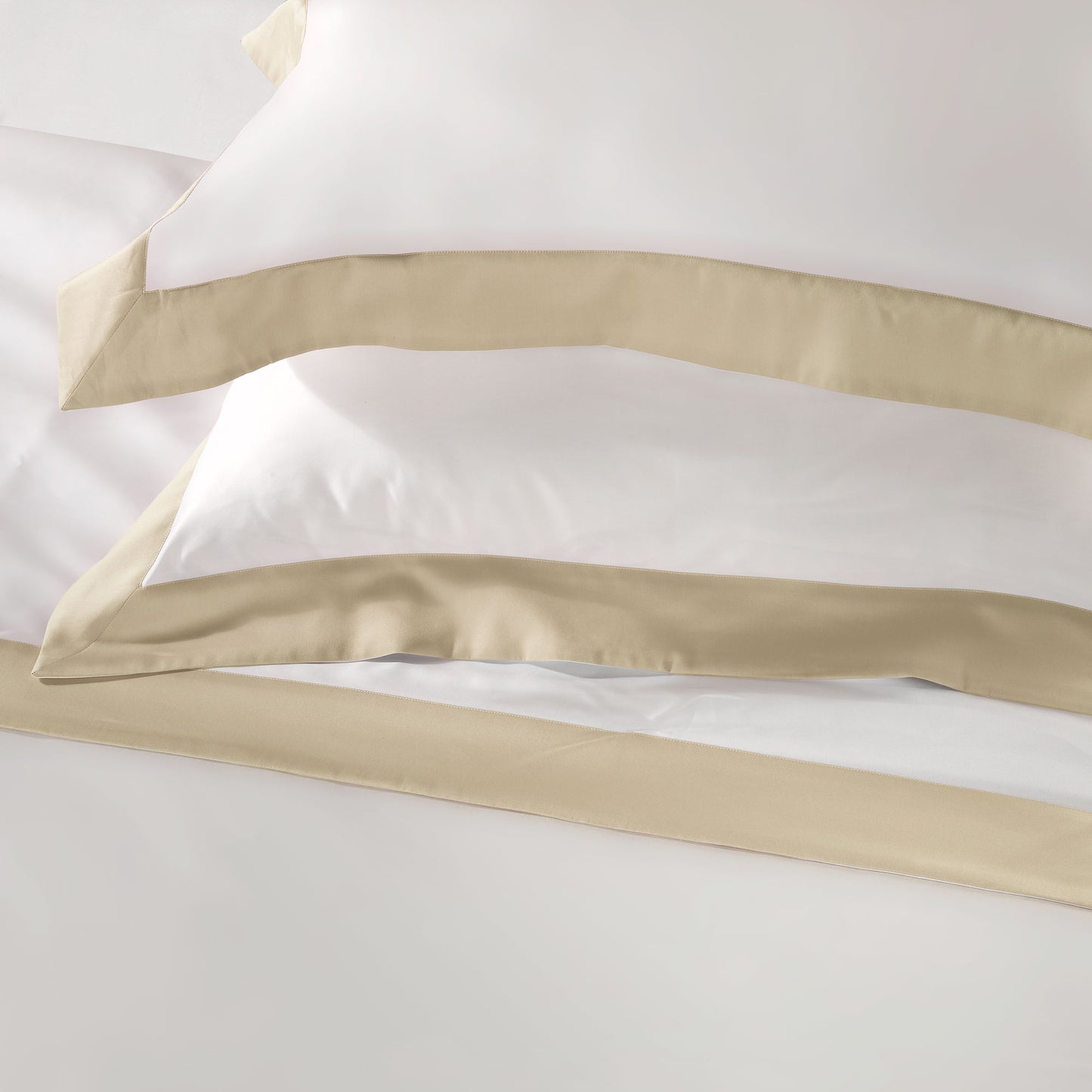 400TC Percale Cotton Duvet Cover Set with Colored Satin Edge - Della Scala