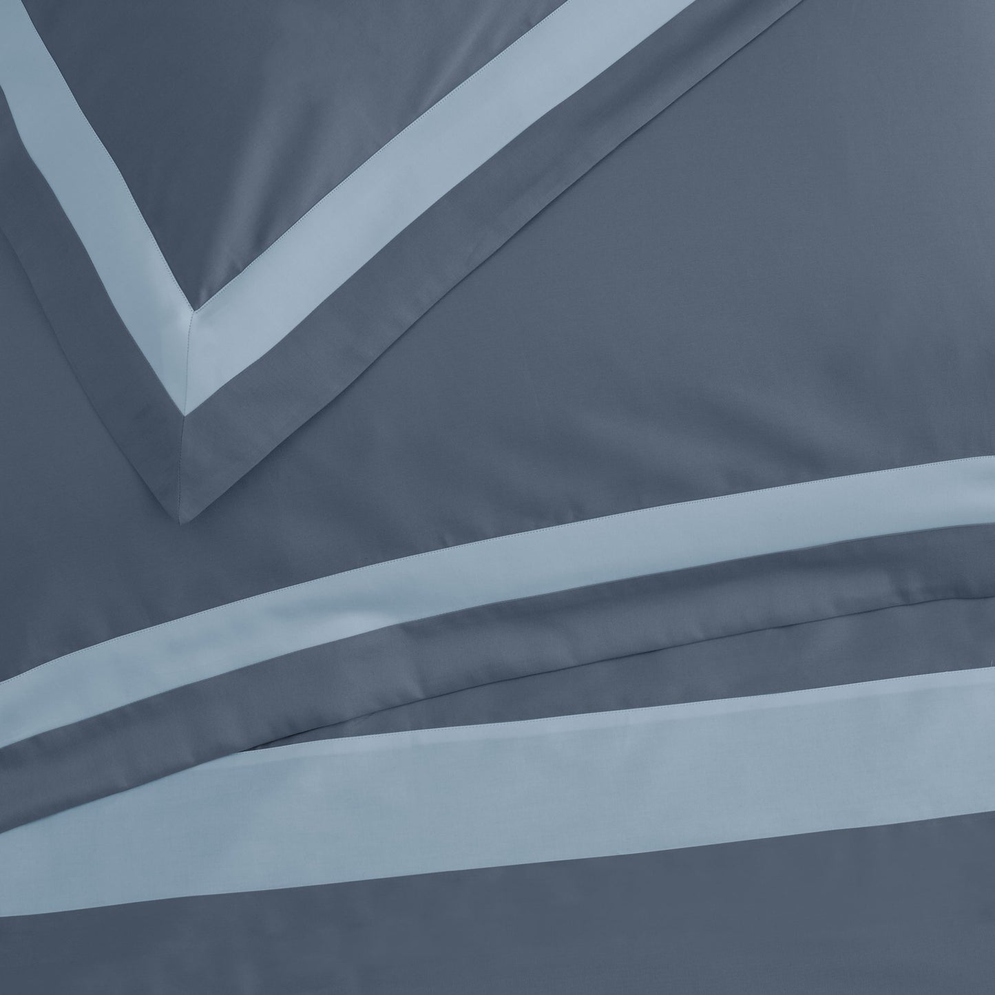 Duvet cover set in 300TC Cotton Satin with Contrasting border - Arch