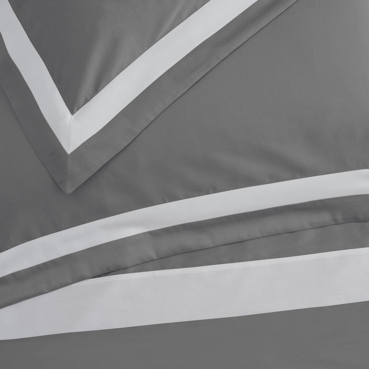 Duvet cover set in 300TC Cotton Satin with Contrasting border - Arch