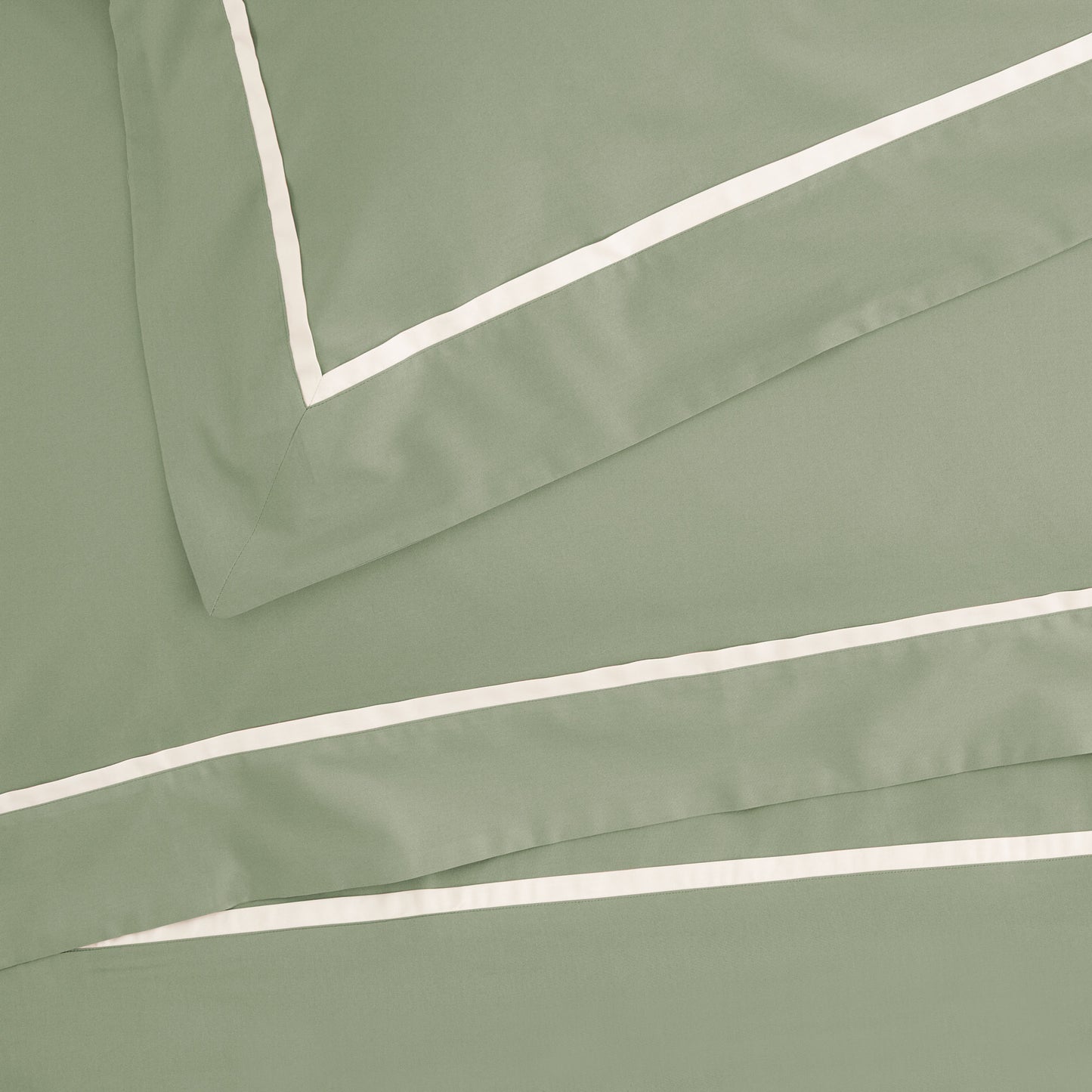 200TC Cotton Percale Duvet Cover Set with Contrasting Embroidered Rod - Opera