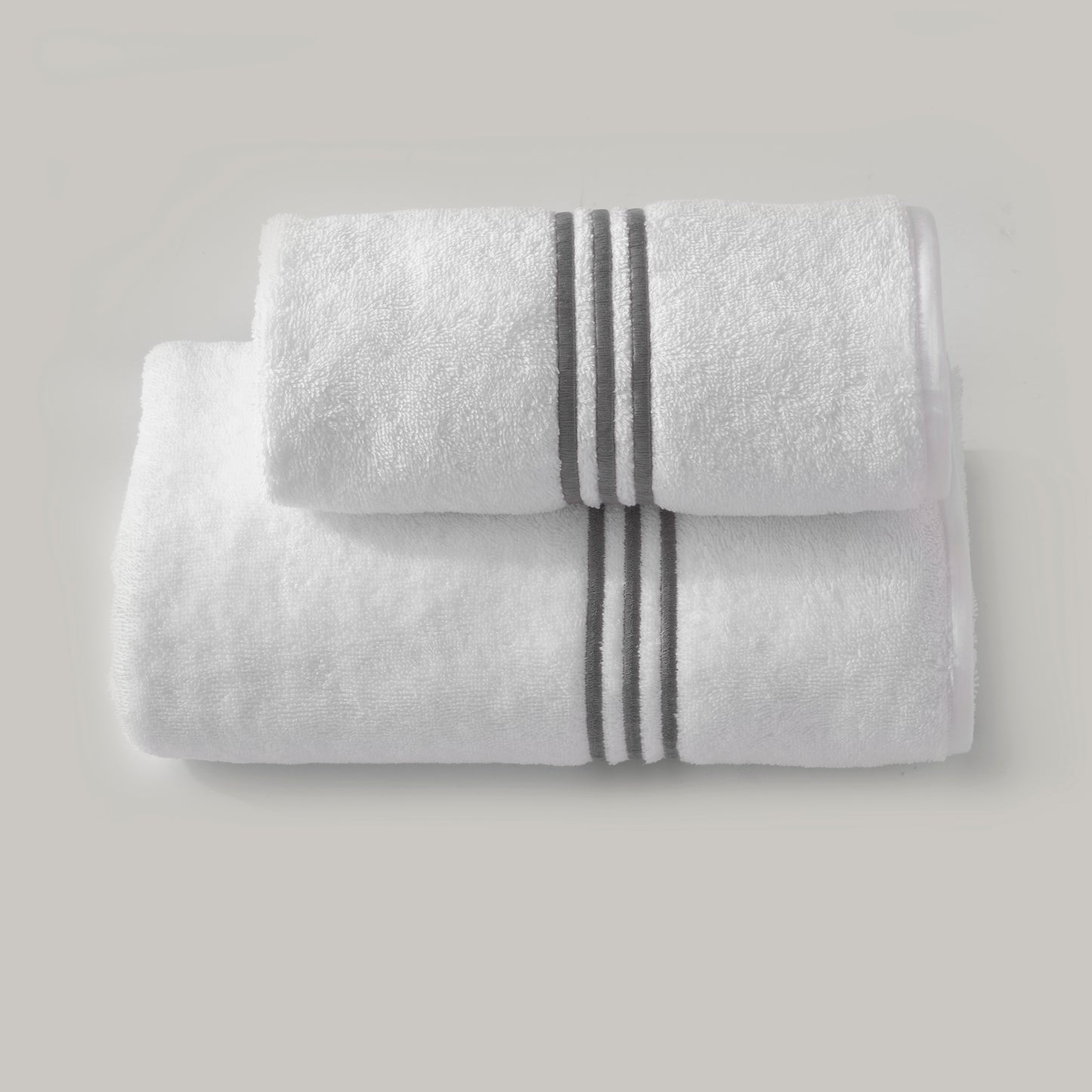 Coordinated Cotton Terry Towels with Three Embroidered Wands - Sforza