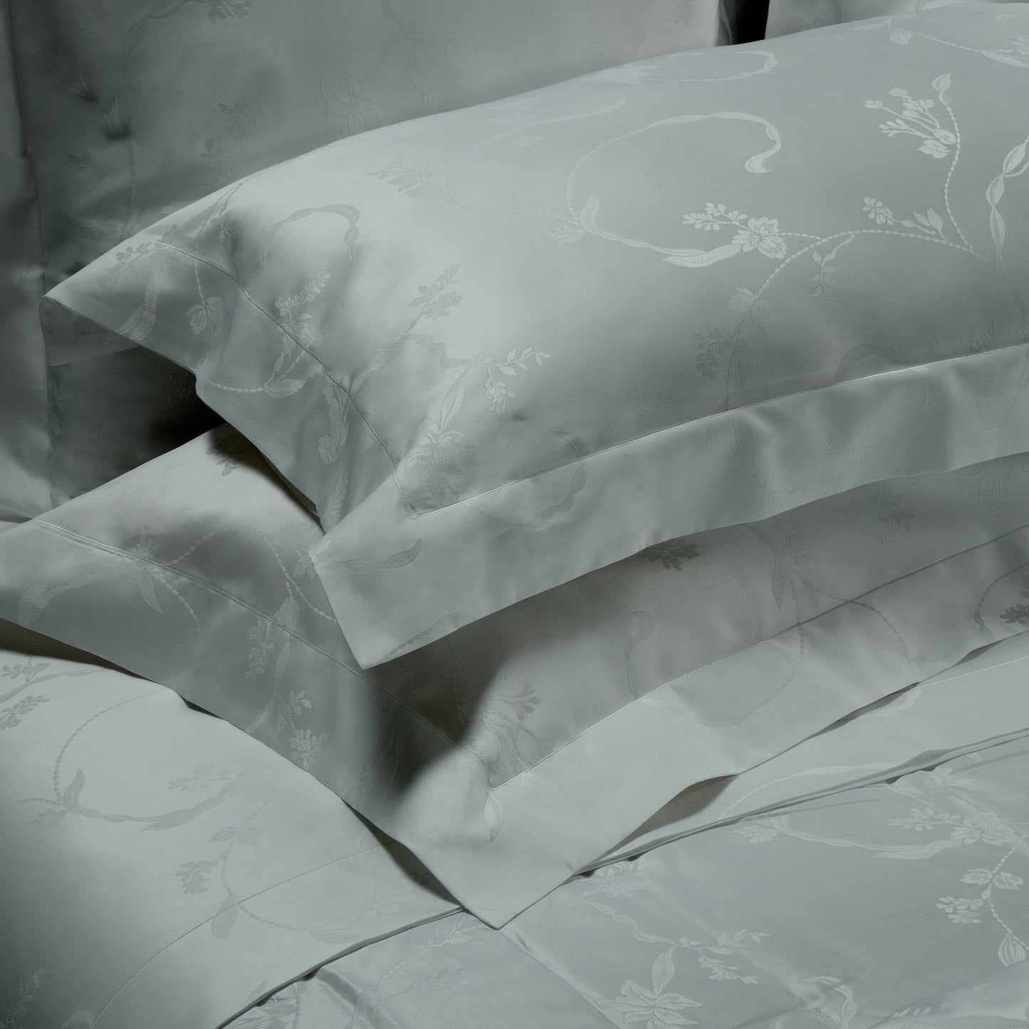 Sheet Set in Egyptian Cotton Satin Jacquard 600TC - Livia