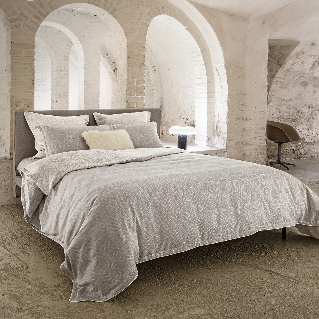 Duvet Cover Set in 600TC Cotton Satin Reversible with Piping - City Life
