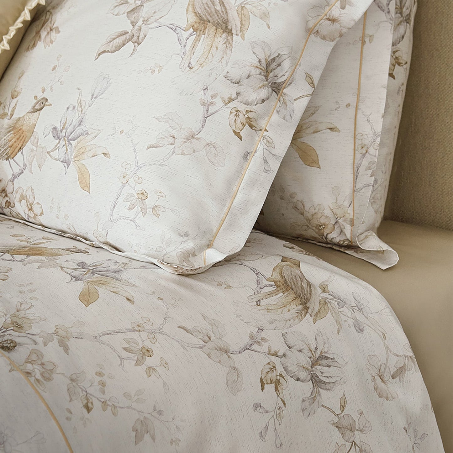 Reversible 300TC Cotton Satin Duvet Cover Set - La Maggiolina