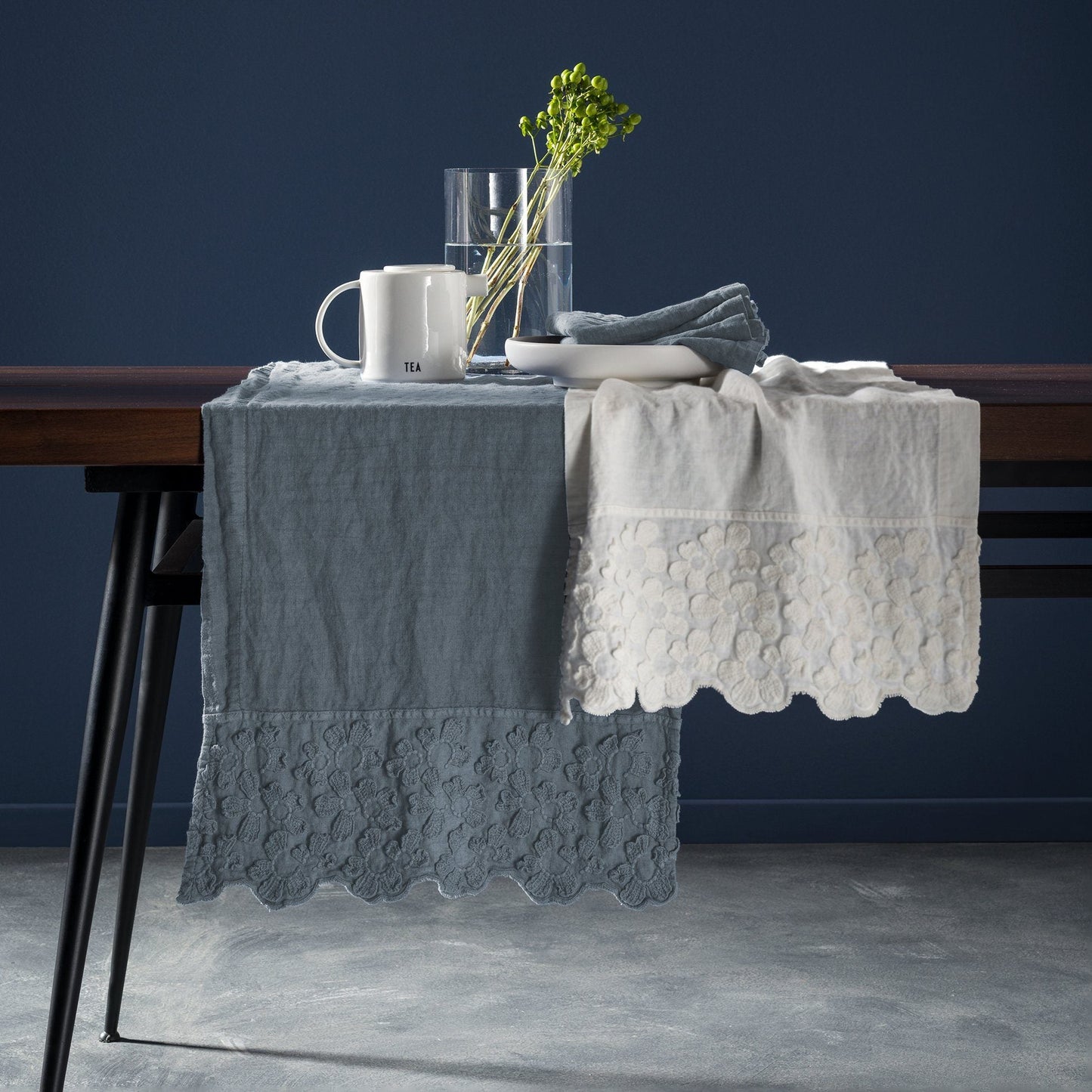 Runner in Puro Lino StoneWashed no Stiro - Primula Runner Fabbrica Del Lino Carta da Zucchero