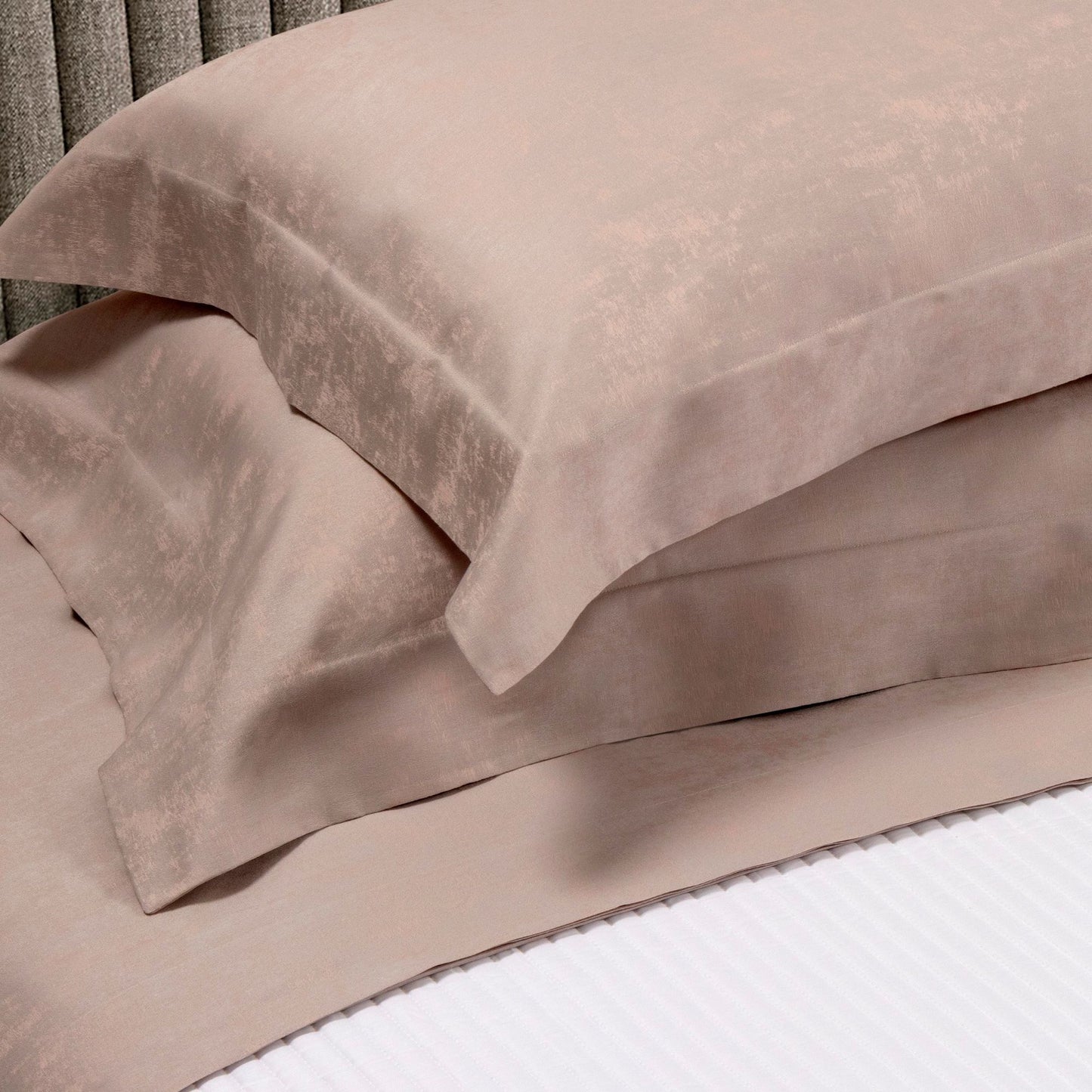 Sheet Set in Cotton Satin Jacquard 300TC - Shades