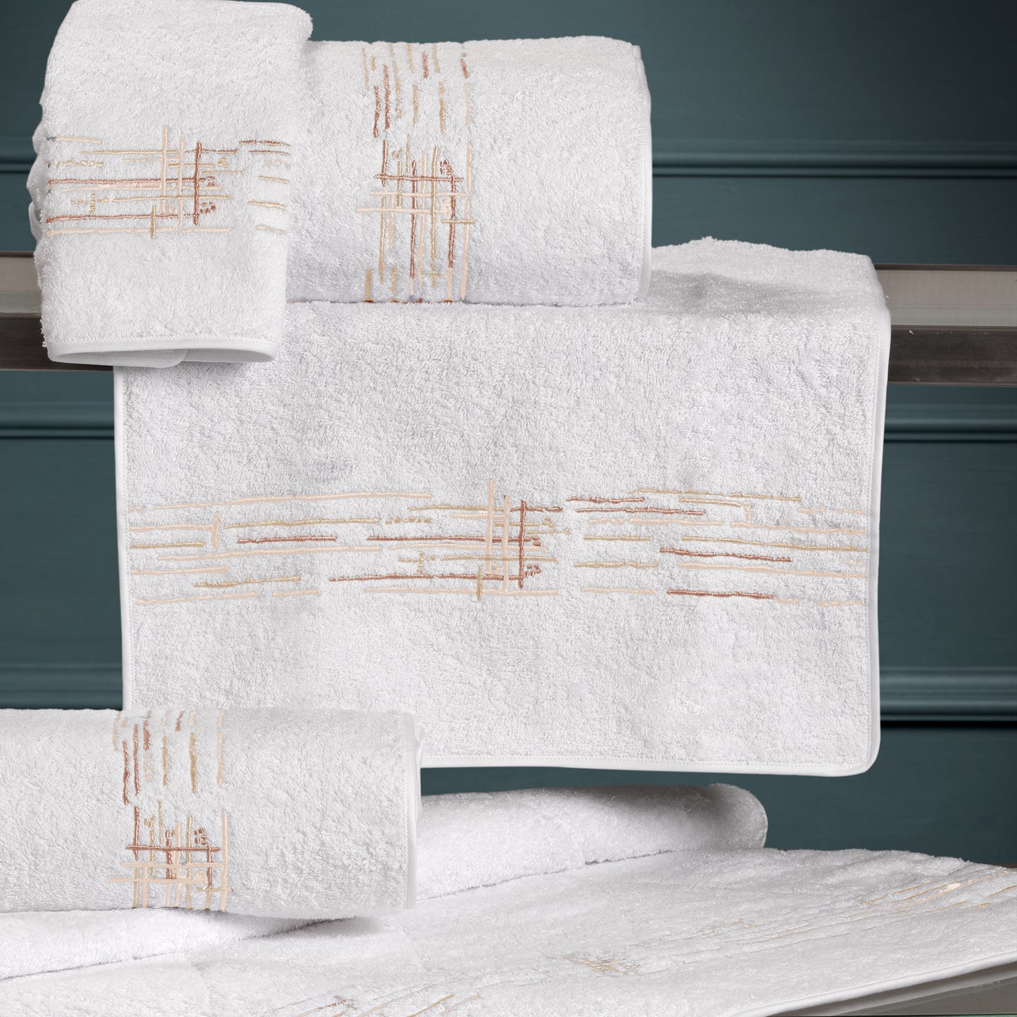 Pair of Terry Cotton Towels with Embroidered - Graffiti
